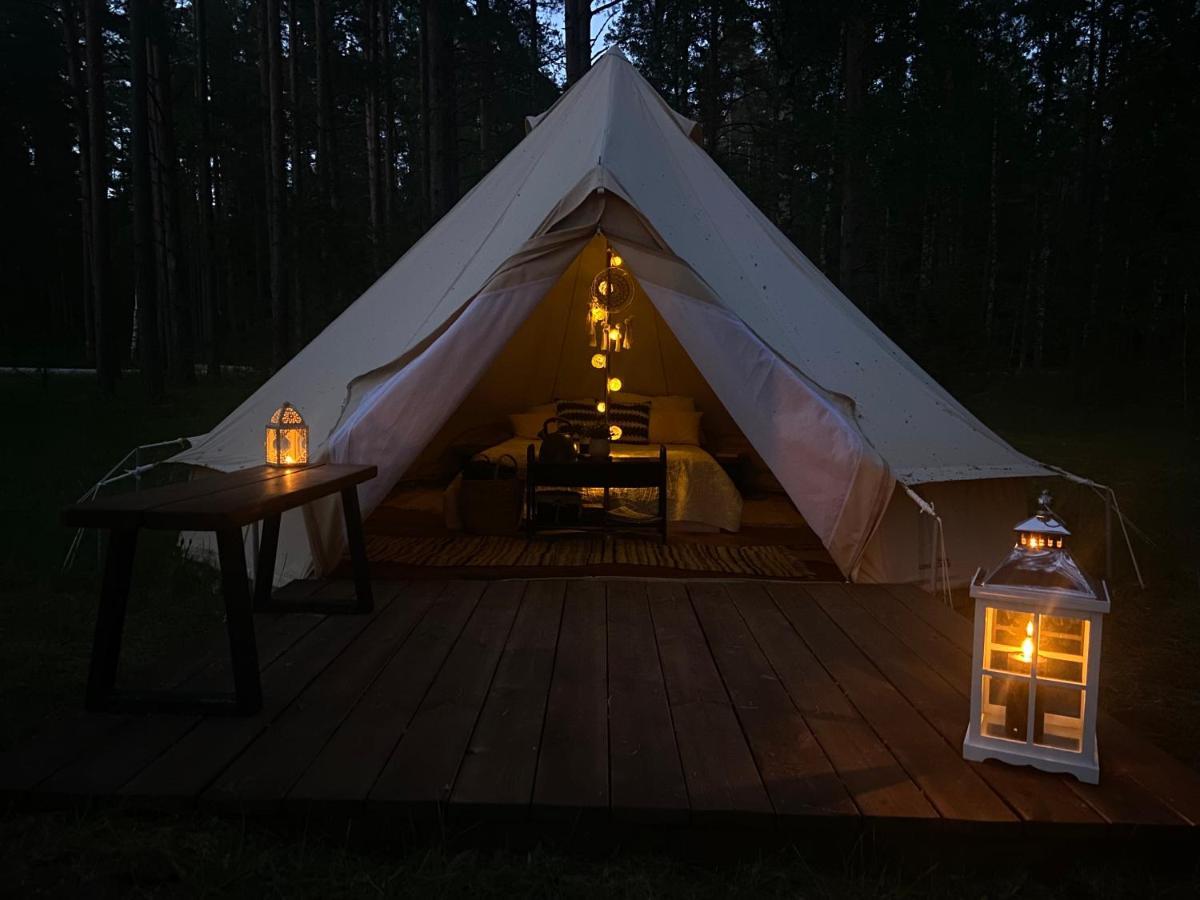 Hotel Juhandra Glamping Lemmaku Exterior foto